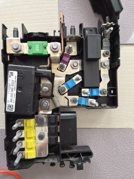 Foto van profusebox voor mercedes c classe coupe w204 2012 | Autokerkhof.be